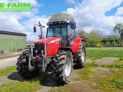 E-FARM: Massey Ferguson 5455 - Traktor - id 3ERBYVI - 35.000 € - Baujahr: 2011 - Motorleistung (PS): 111