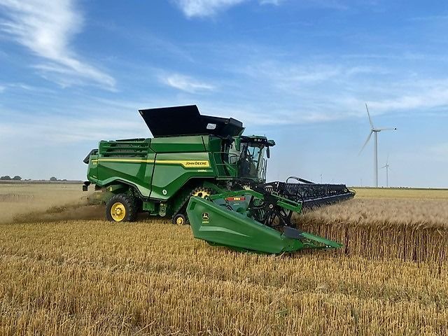 E-FARM: John Deere X9 1100 - Kombajn zbożowy - id DEVPQZX - 719 950 € - Rok produkcji: 2024 - Motogodziny: 188,Moc silnika: 700,Niemcy
