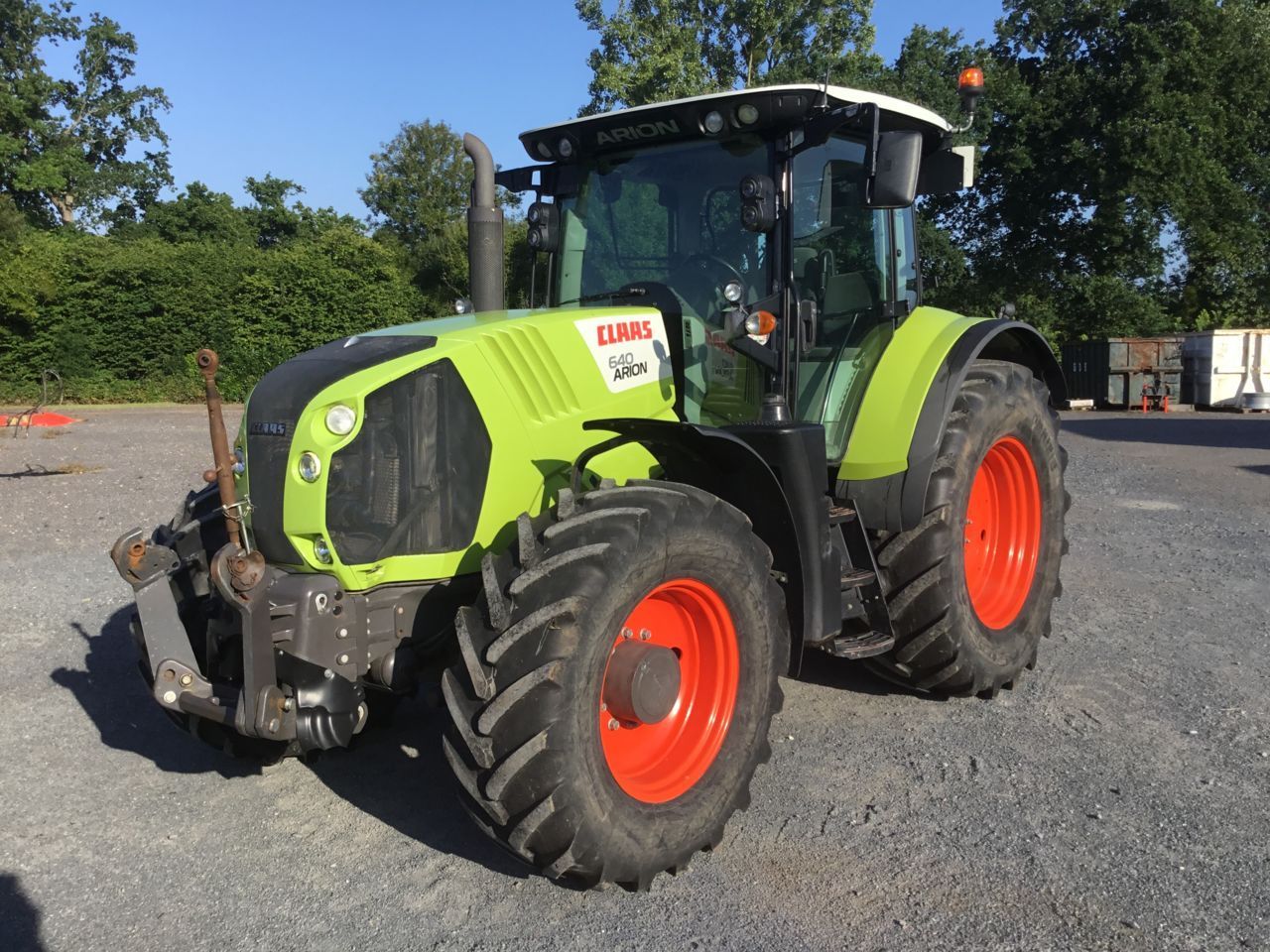 E-FARM: Claas Arion 640 - Traktor - id JLN1IYE - 45 000 € - Rok produkcji: 2015 - Motogodziny: 5370,Moc silnika: 155,Francja