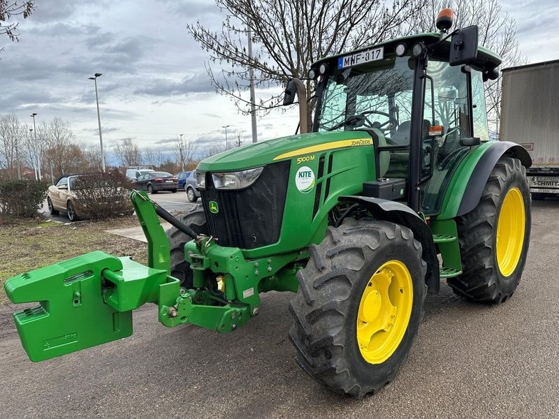 John Deere 5100 M tractor €39,500