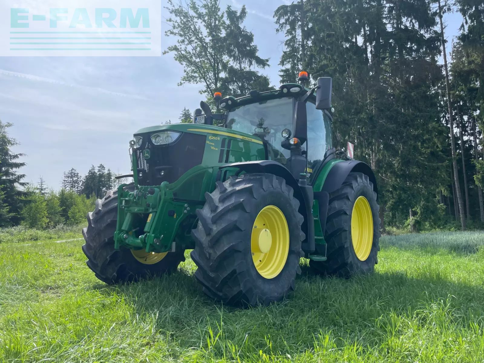 John Deere 6250R Tractor €139,500