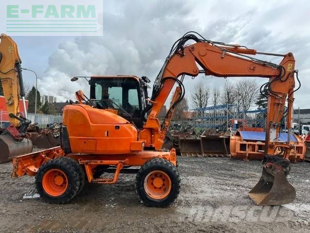 KOMATSU pw 98 mr-8 mobilbagger 38.000 eur Excavadora de ruedas 38.000 €