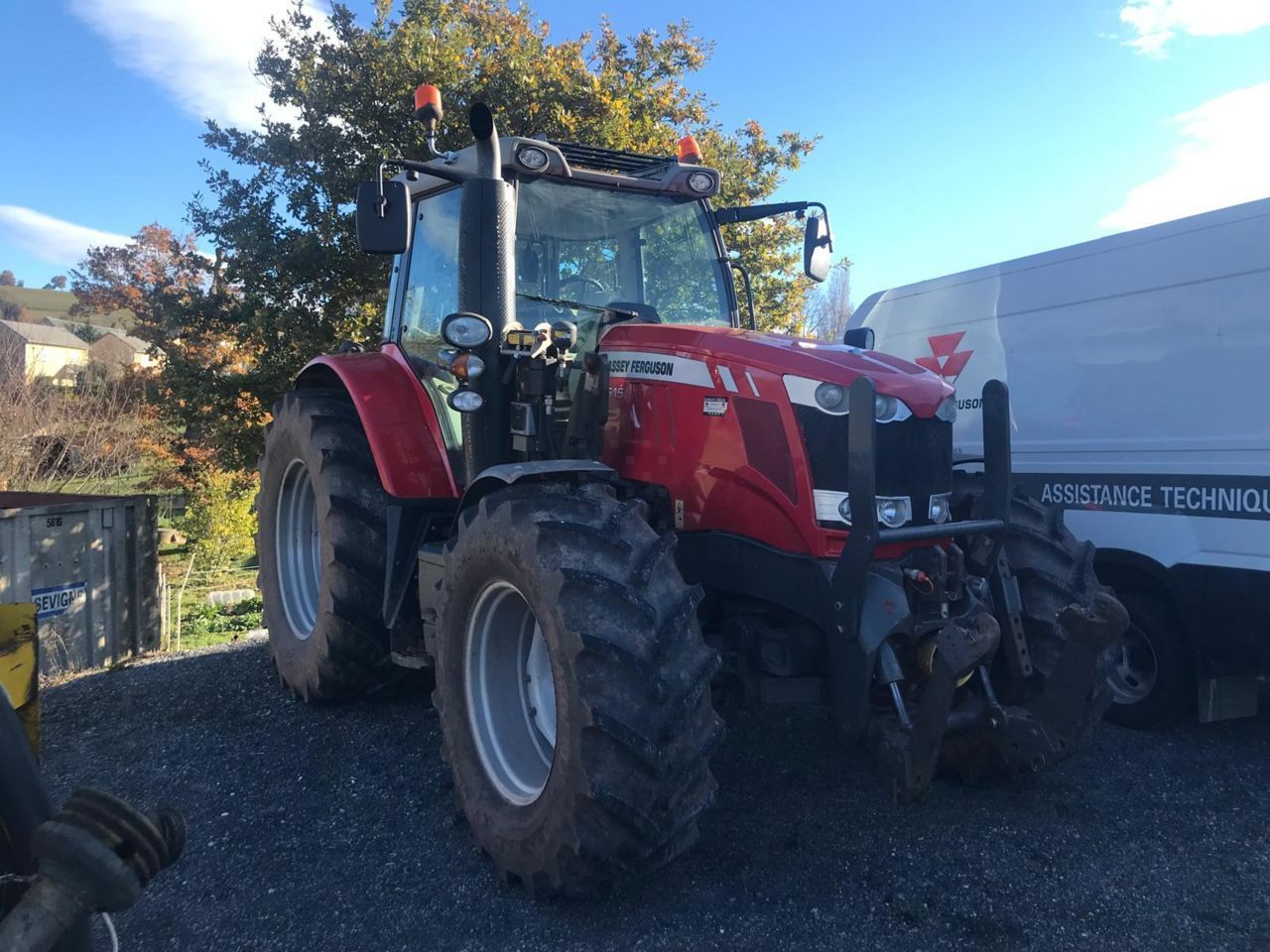 E-FARM: Massey Ferguson 6615 - Tractor - id NVM7W5E - Year of construction: 2015 - Engine hours: 5,400,Engine power (HP): 150,France