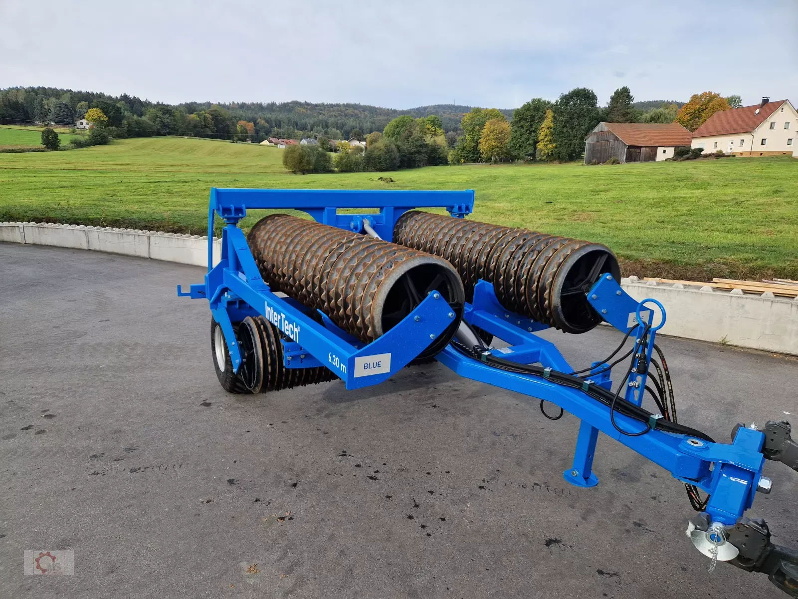 E-FARM: Intertech cambridgewalze 6,30m 600mm ring beleuchtung fahrwerk - Prensas y rodillos - id TJSFWPJ - 11.672 € - Año: 2023 - Alemania