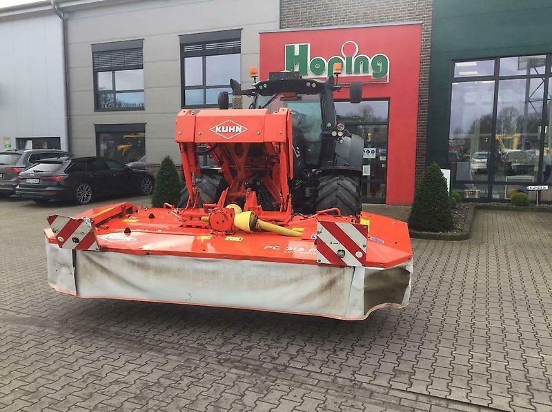 E-FARM: Kuhn fc313 - Faucheuse - id S3UGTQR - 6 000 € - Année: 2008 - Allemagne