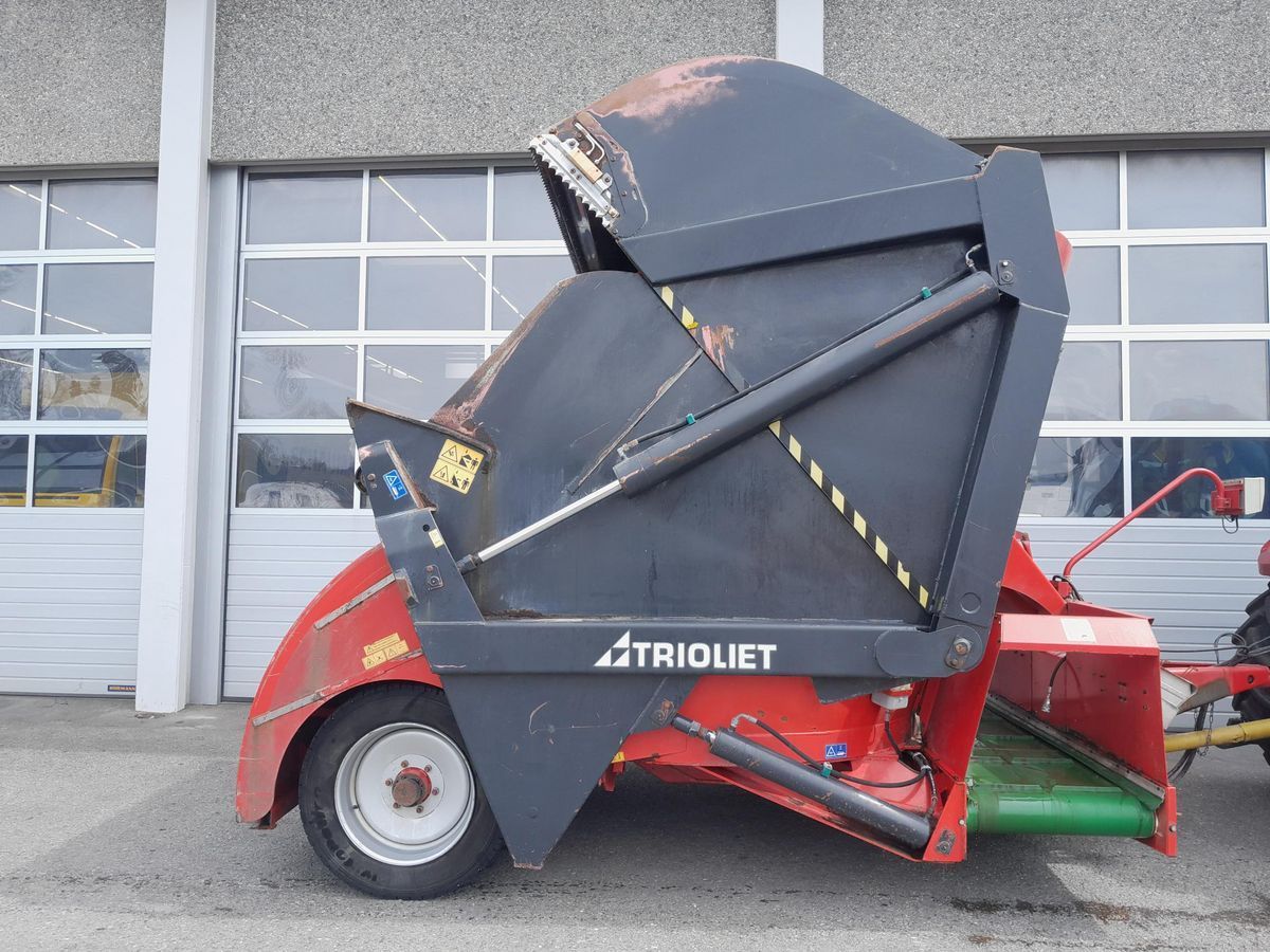 E-FARM: TRIOLIET Triomix 1 1200 - Futtermischwagen - id EWSJCBH - 8.000 € - Baujahr: 2012 - Österreich