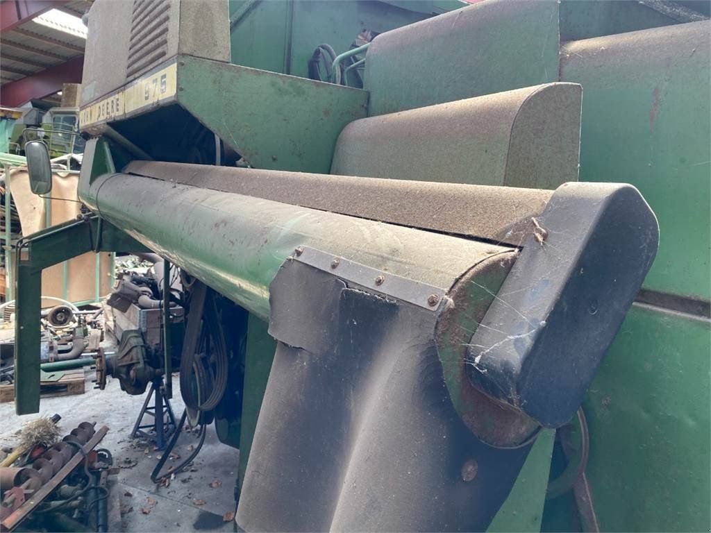 John Deere 975 Header
