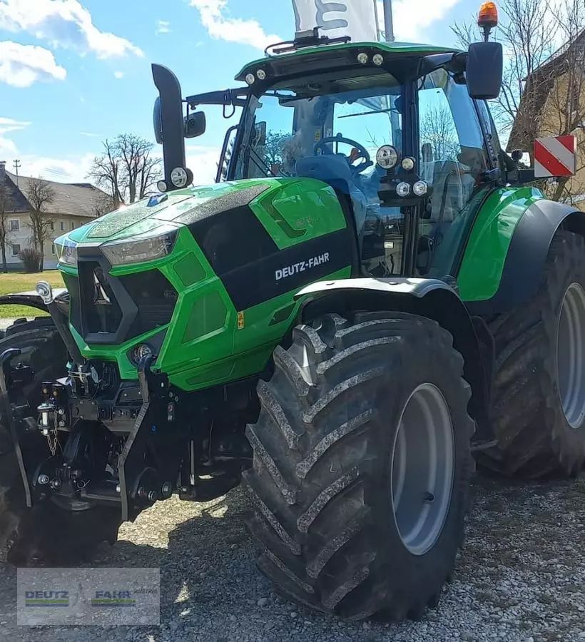 Deutz-Fahr AgroTron 6175 TTV Traktor