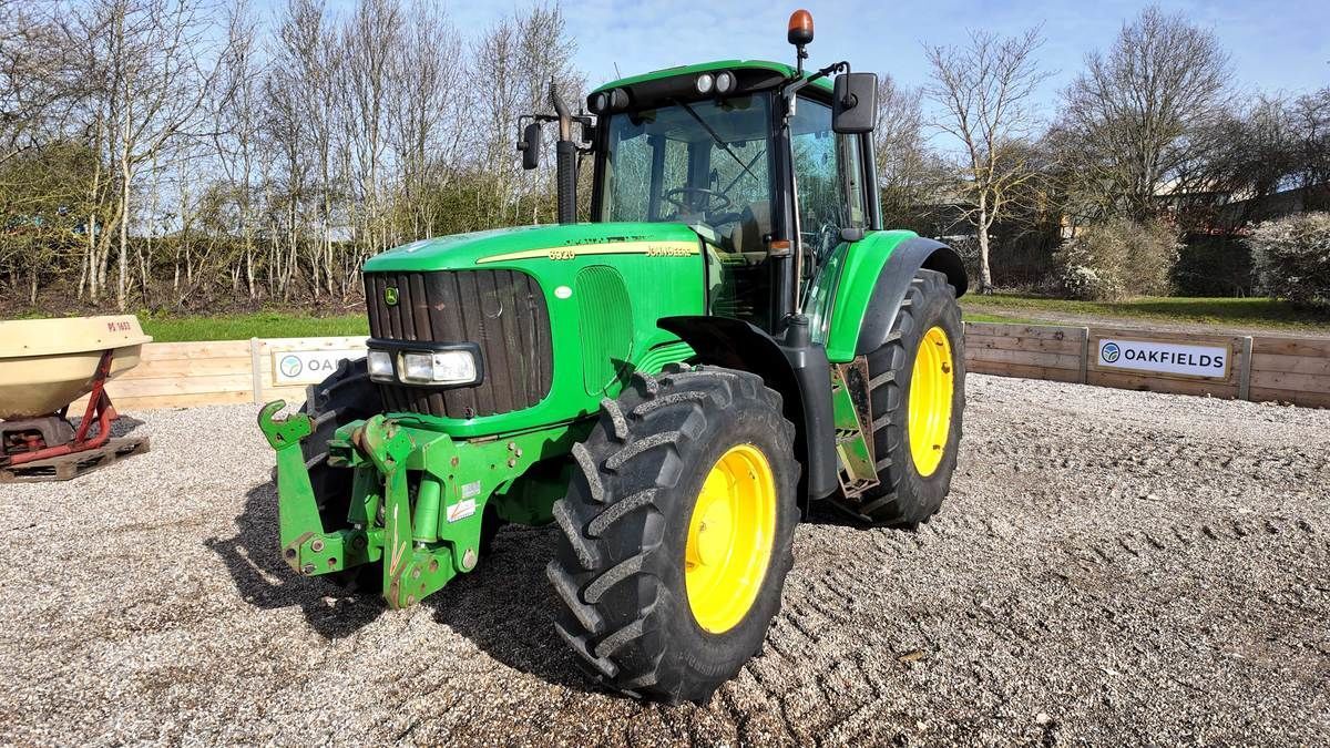 John Deere 6920 Traktor 32 721 €
