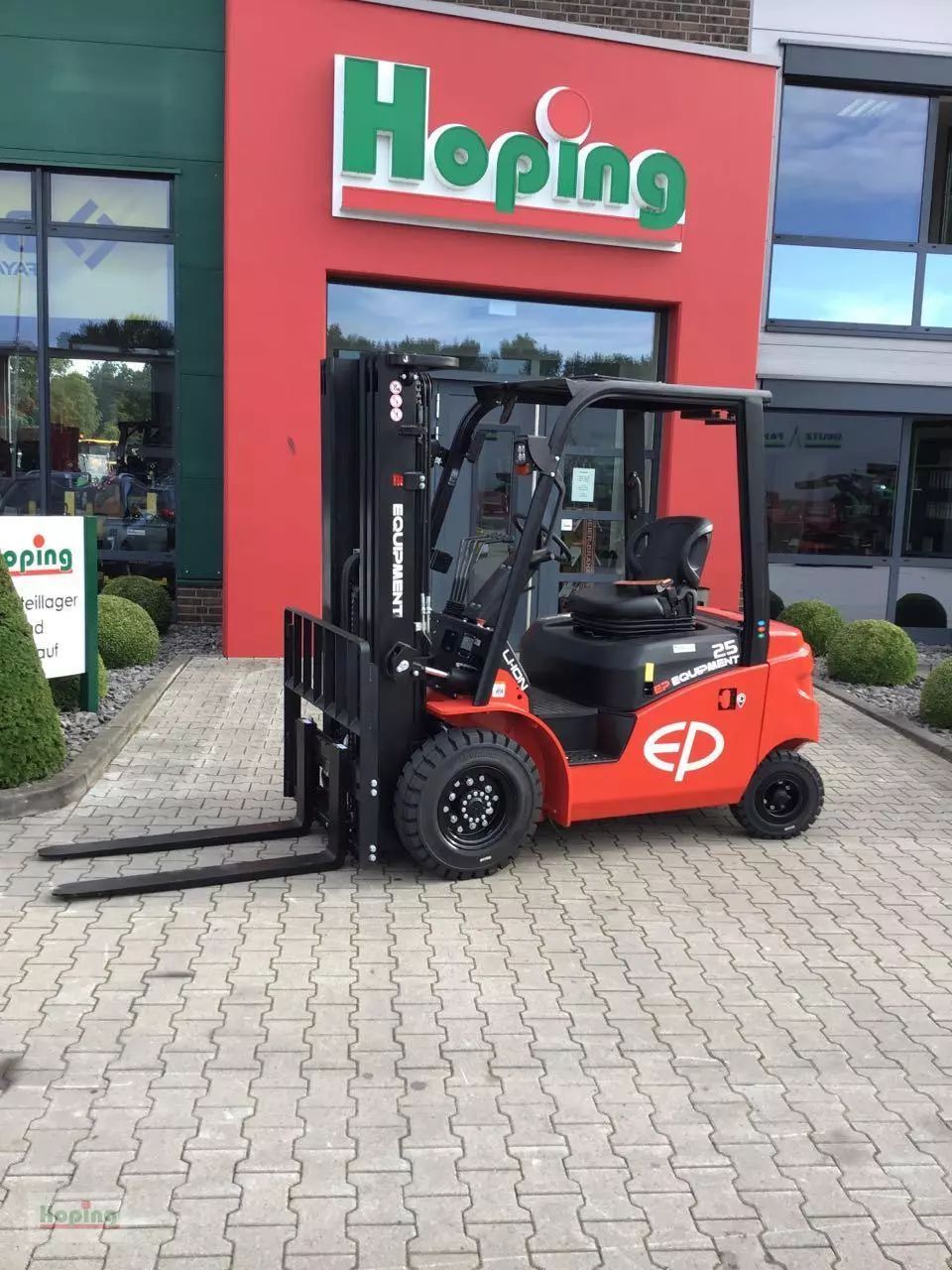 E-FARM: sonstige ep equipment efl253 - Вилочный погрузчик - id YFHZ3BE - 24 000 € - Год выпуска: 2023 - Германия