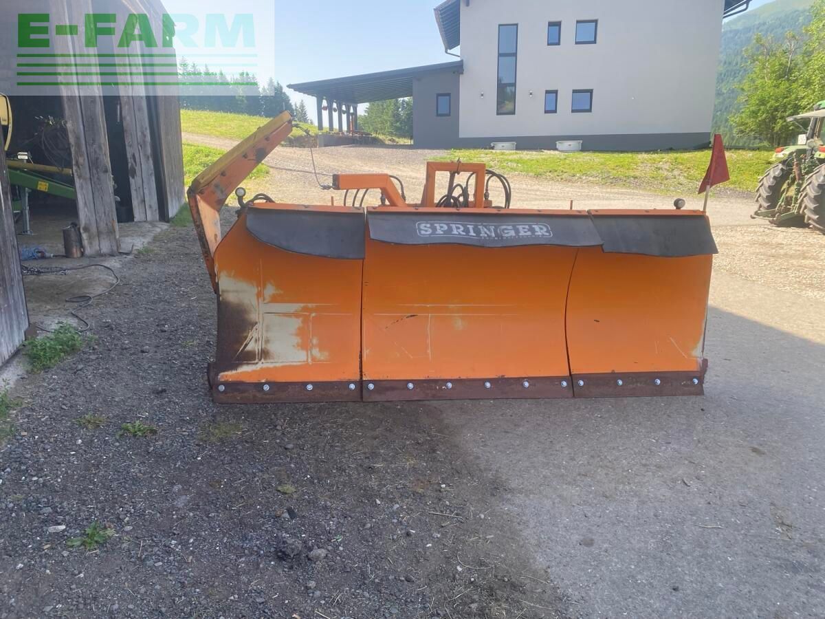 Spinger Municipal equipment €5,900