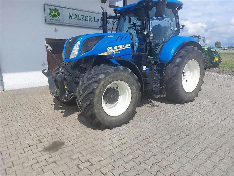New Holland T7.230 Tractor 85.000 €
