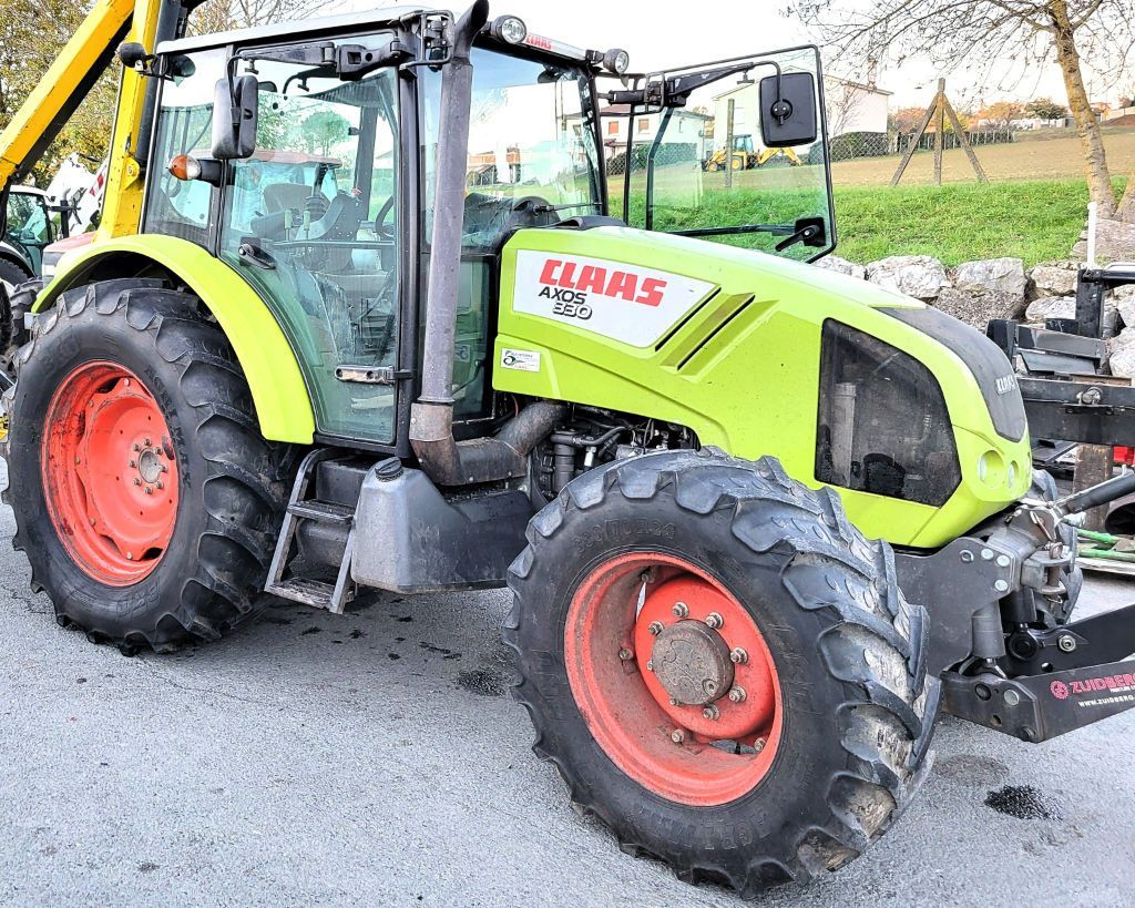 E-FARM: Claas Atos 330 - Tractor - id LCJHNJK - 29.500 EUR - Anul: 2010 - Citeste ore: 6.151,Franța