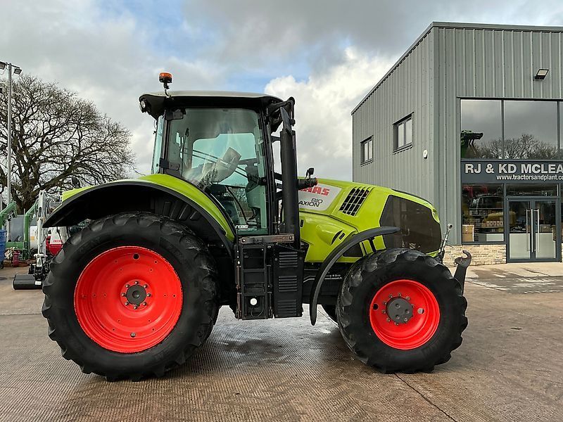 Claas Axion 810 Traktor 44.128 €