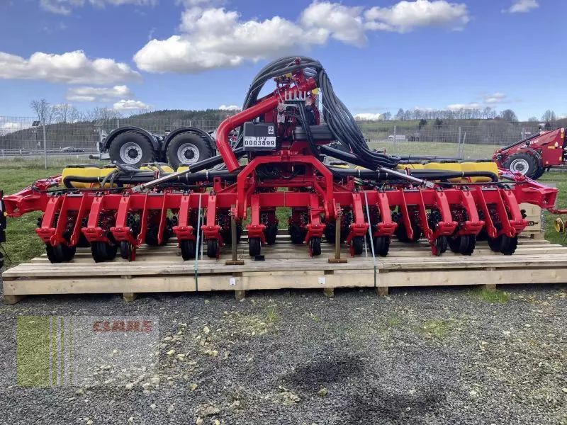 VÄDERSTAD Tempo V 12 Seminatrice di precisione 134.200 €