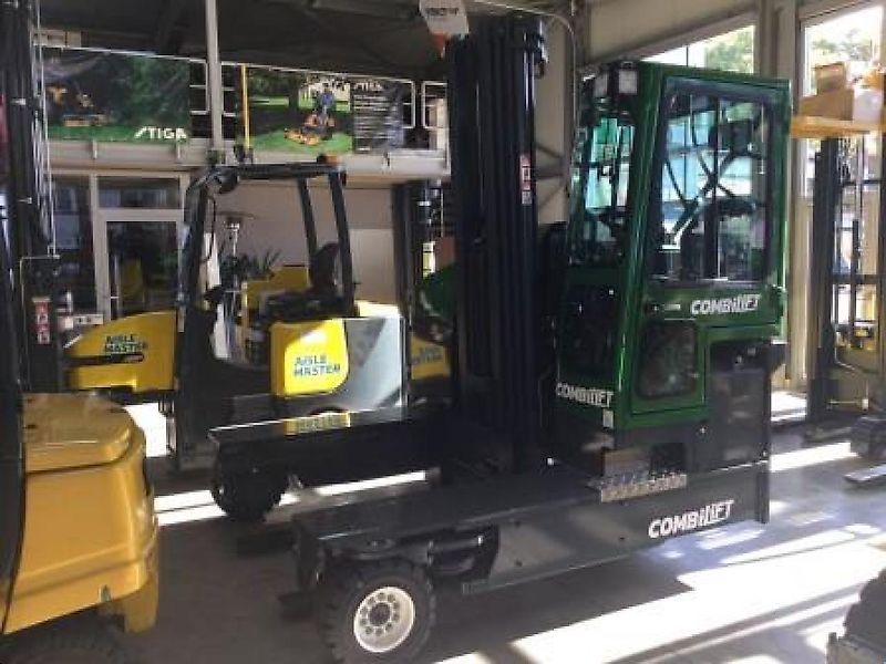 Combilift c4000 mk4 diesel Περονοφόρο ανυψωτικό 84.900 €