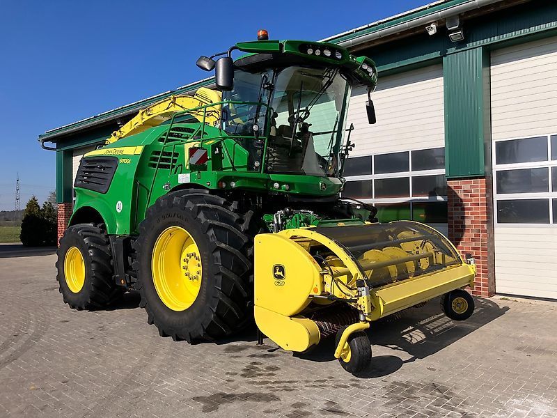 John Deere 9700 Самоходный кормоуборочный комбайн 265 000 €