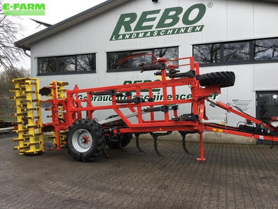 E-FARM: Pöttinger Terria 5040 - Cultivator - id YCTYV1F - €44,000 - Year of construction: 2021 - Germany