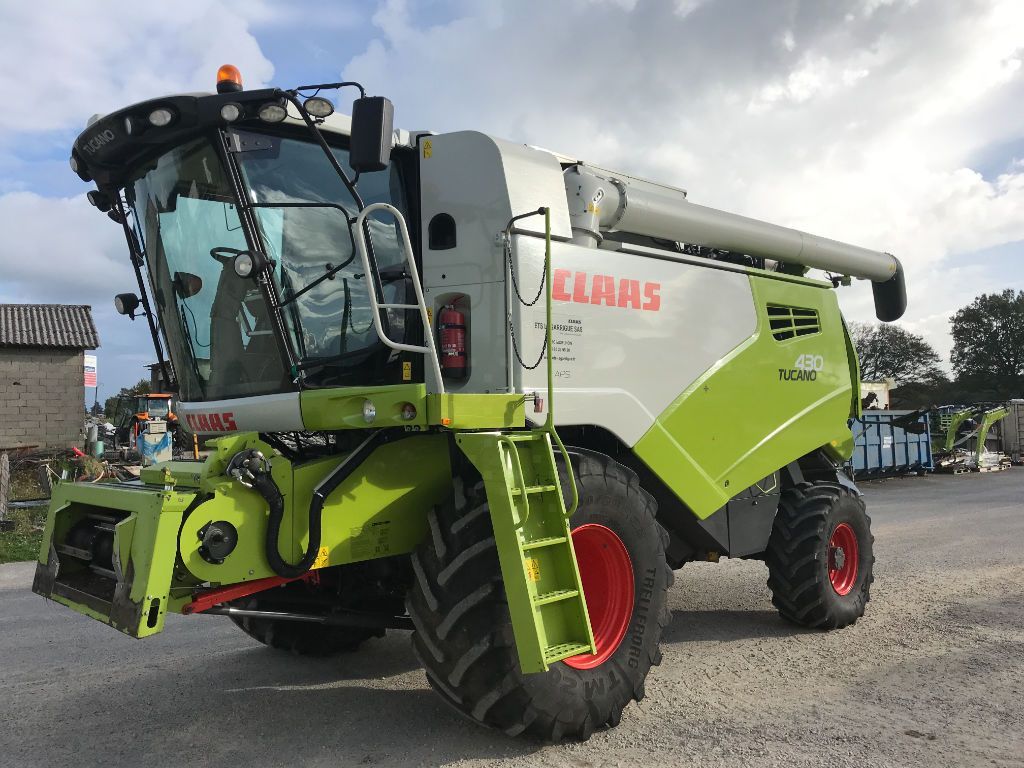 E-FARM: Claas Tucano 430 - Mähdrescher - id KGVSUJI - 190.000 € - Baujahr: 2020 - Abgelesene Motorstunden: 2.590,Frankreich