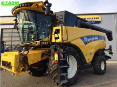 E-FARM: New Holland CX8.70 ST5 - Combine harvester - id ASSIPJD - €215,000 - Year of construction: 2020 - Engine hours: 1,370,France