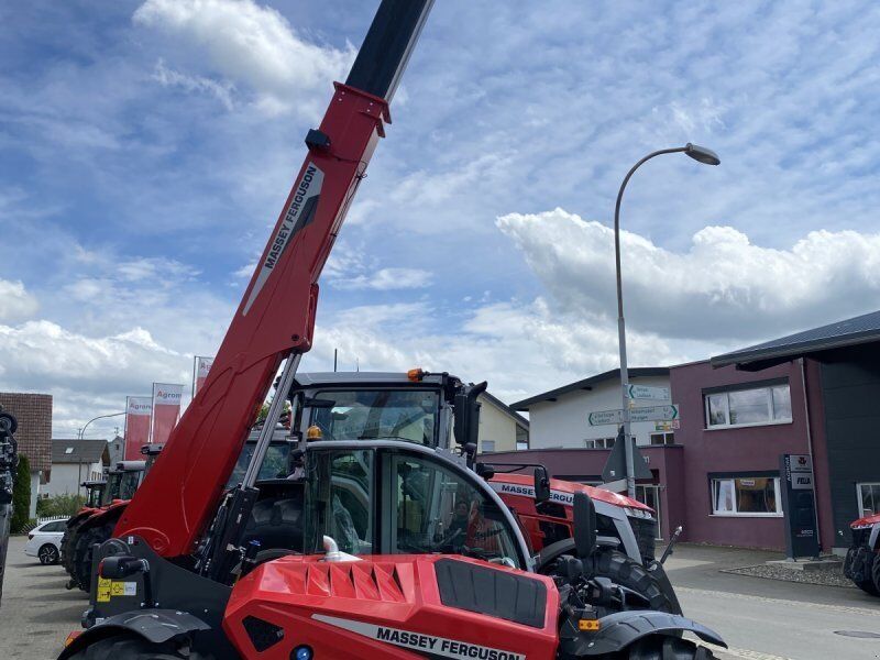 E-FARM: Massey Ferguson th 8043 - Chargeur télescopique  - id 1VIEIDG - Année: 2024 - Puissance du moteur (chevaux): 135,Allemagne