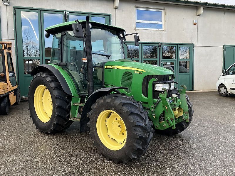 John Deere 5080 R Tractor €52,655