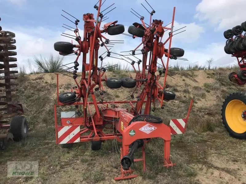 Kuhn GF 10601 TO Høvender 5.900 €