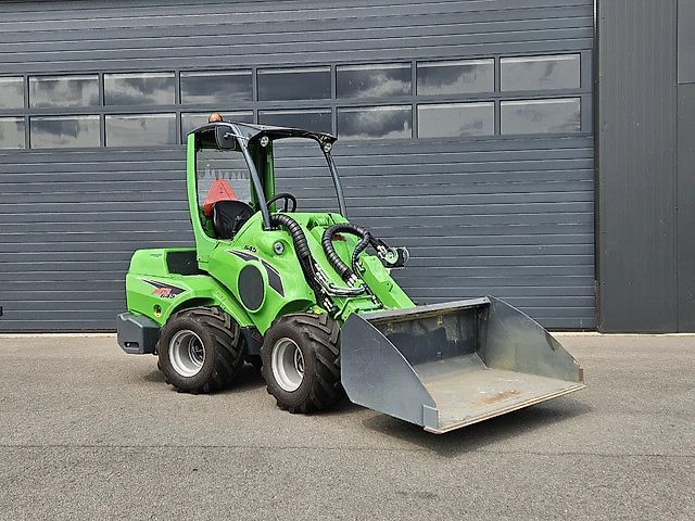 Avant 645i tdl+ mini-shovel Skid steer loader