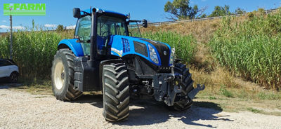 E-FARM: New Holland T8.300 - Tractor - id WACDGHT - €69,000 - Year of construction: 2012 - Engine hours: 6,200,Engine power (HP): 300,France