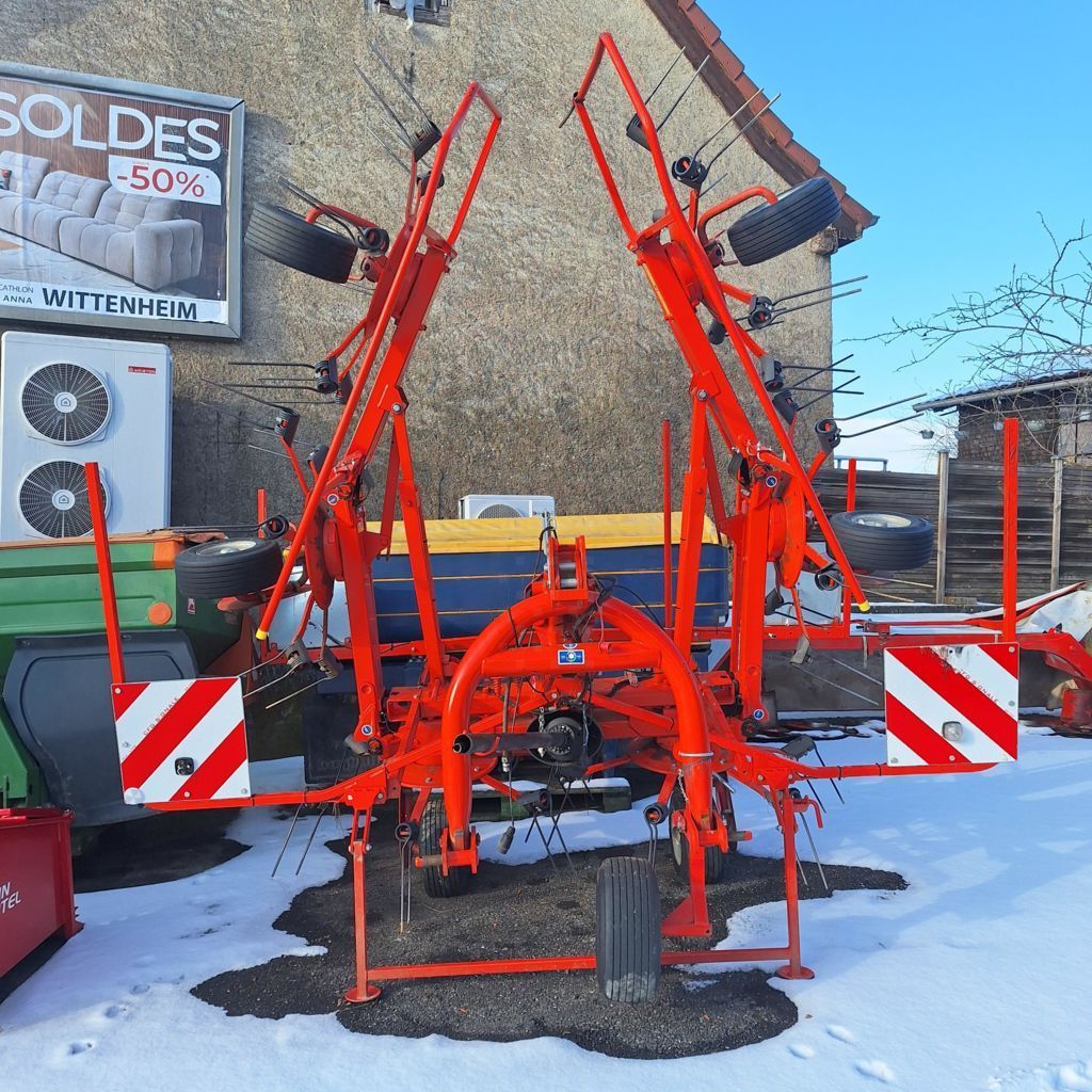 Kuhn GF 6502 Tedder 8000 €