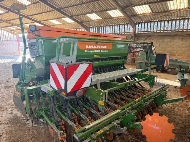 Amazone CATAYA 3000 SPECIAL Combinación de taladradoras 41.500 €