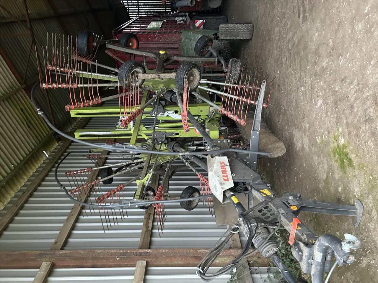 E-FARM: Claas Liner 2900 Business - Kreiselheuer - id WGIC4HI - 25.282 € - Baujahr: 2022 - Vereinigtes Königreich