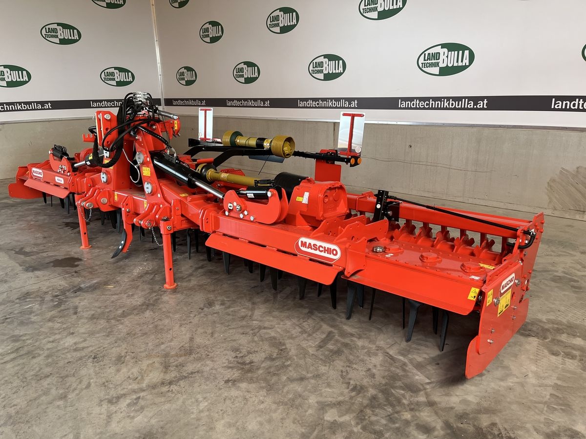 Maschio aquila 600 mit krumenpackerwalze compactdischarrow €34,400