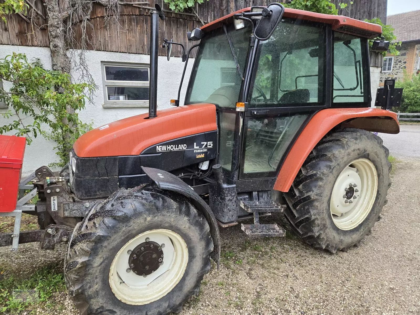 New Holland l75 mit fh,fzw Trattore 19.481 €