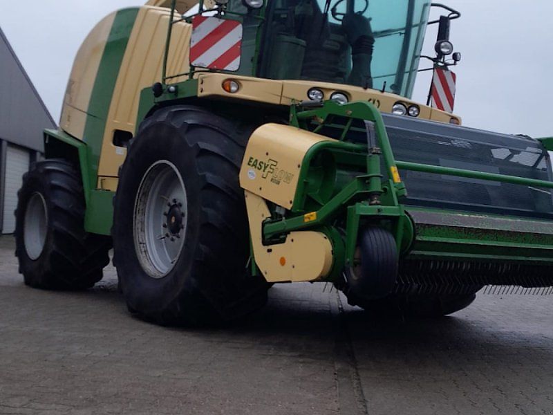 Krone BiG X 700 Самоходный кормоуборочный комбайн 65 000 €