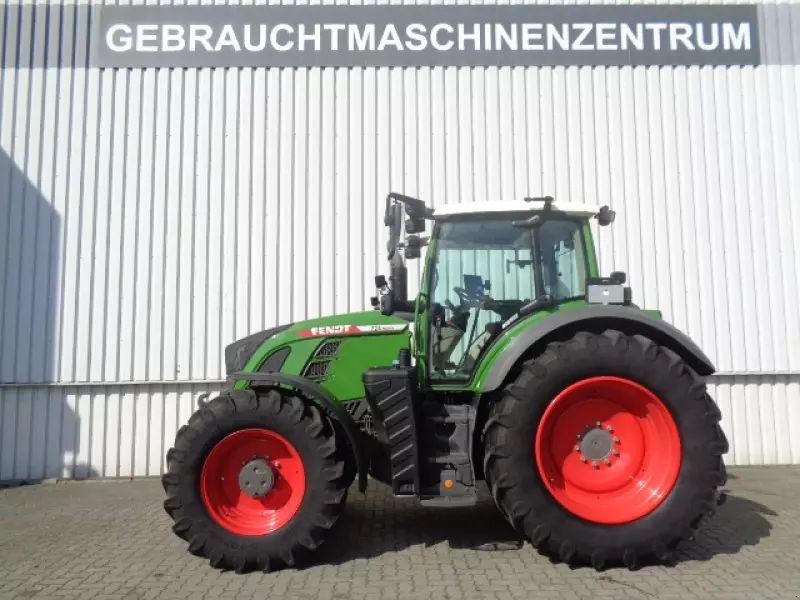 E-FARM: Fendt 724 Vario Power - Tracteur - id UE9DEZS - 142 000 € - Année: 2021 - Lecture du nombre d'heure: 3 928,Puissance du moteur (chevaux): 246,Allemagne