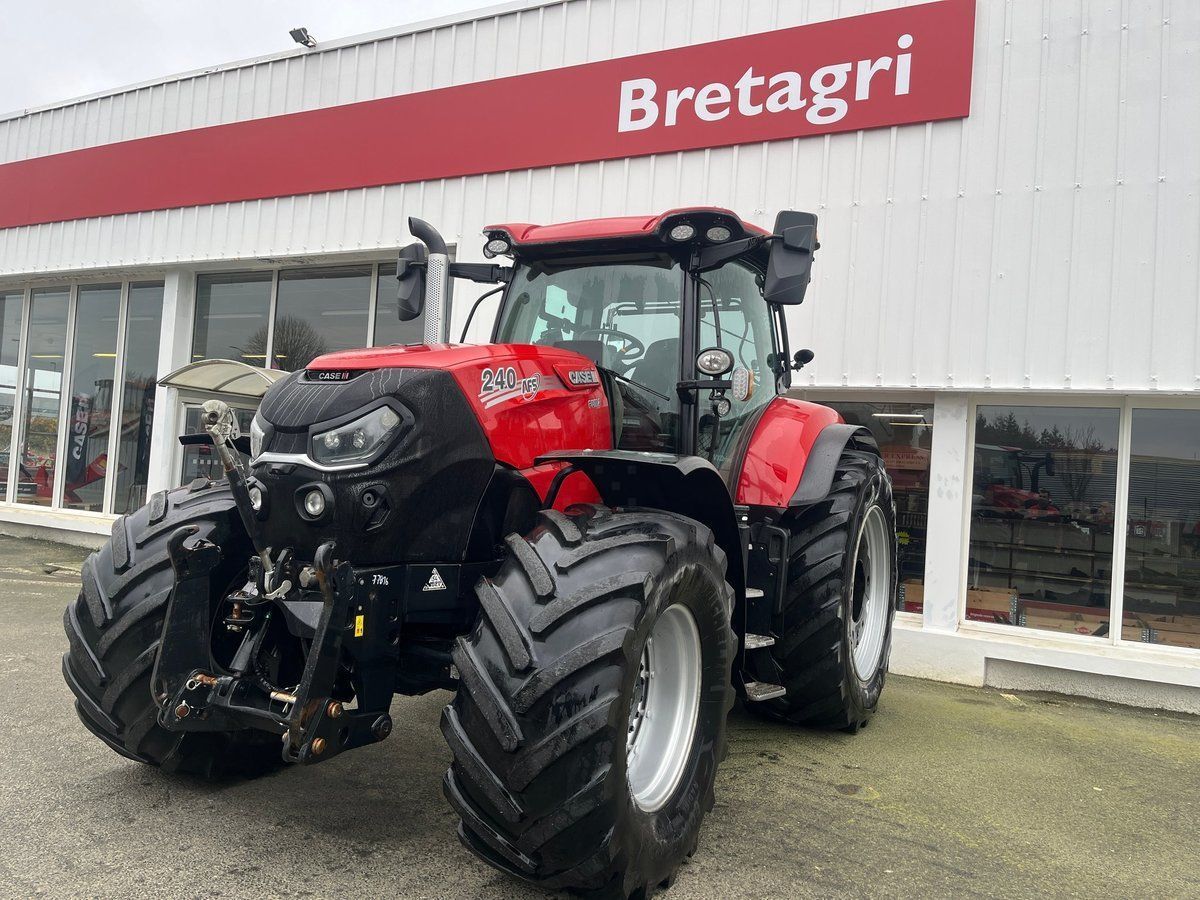 Case IH Puma 240 CVX Tractor €92,000