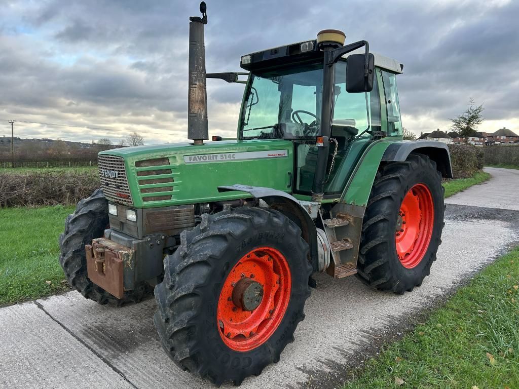 Fendt 512 Traktor 36.588 €