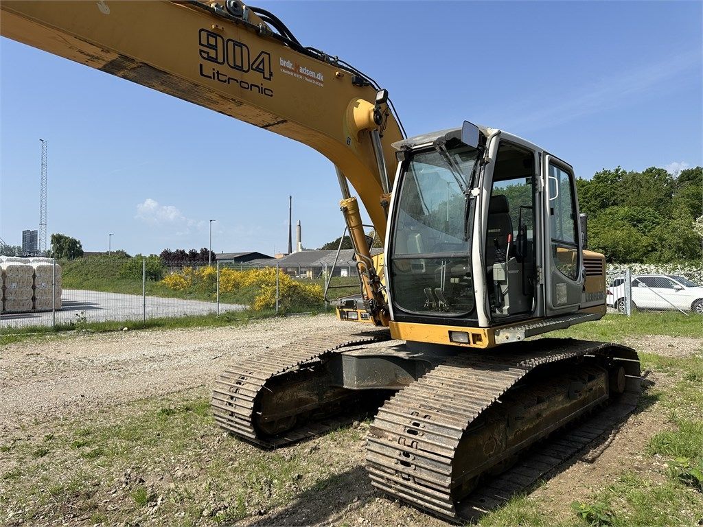 Liebherr 904 Koparka gąsienicowa 28 900 €