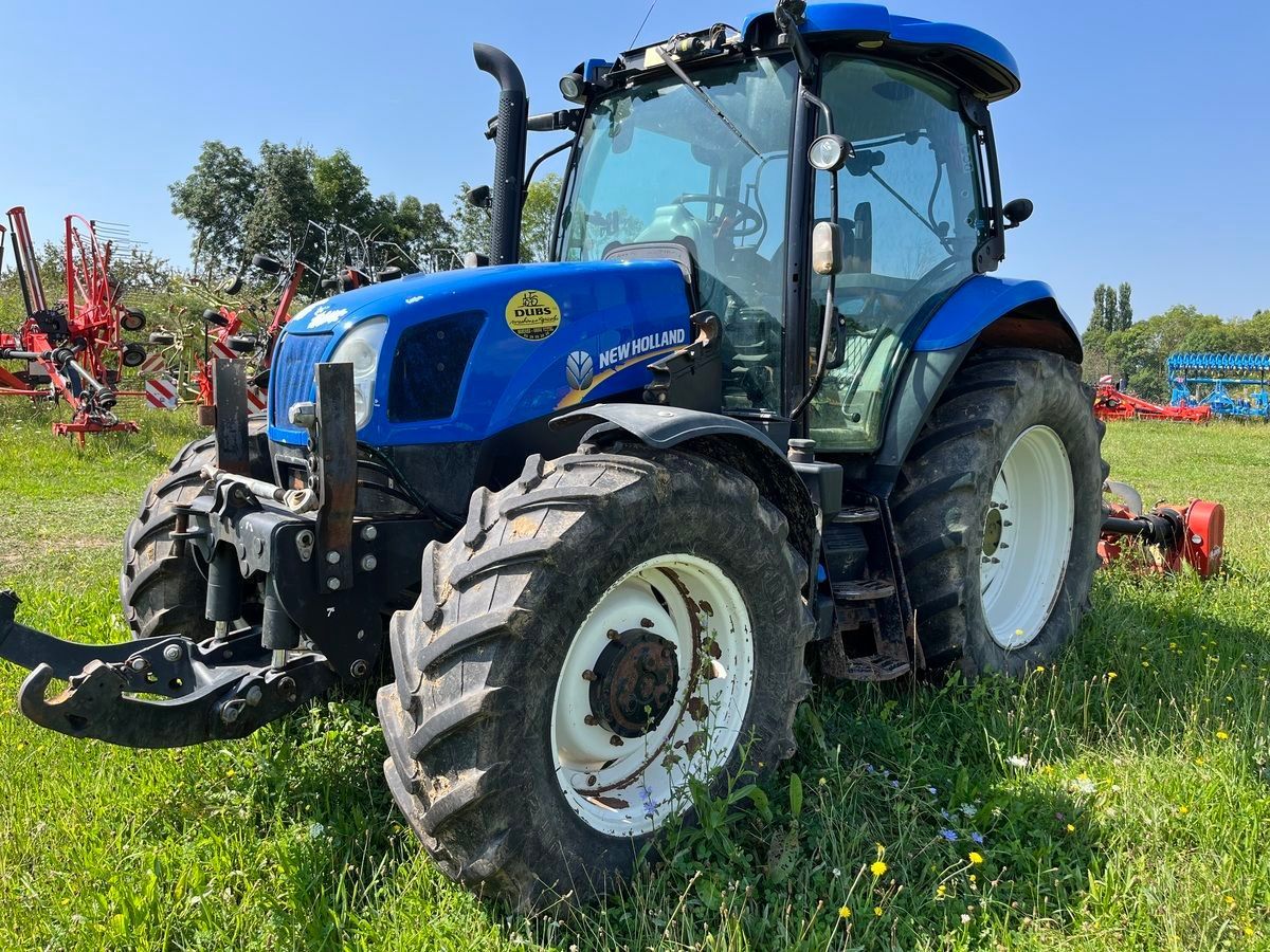 E-FARM: New Holland T6.150 - Tractor - id EENQWUD - 45.000 € - Año: 2015 - Horas: 6600,Potencia del motor: 125,Francia