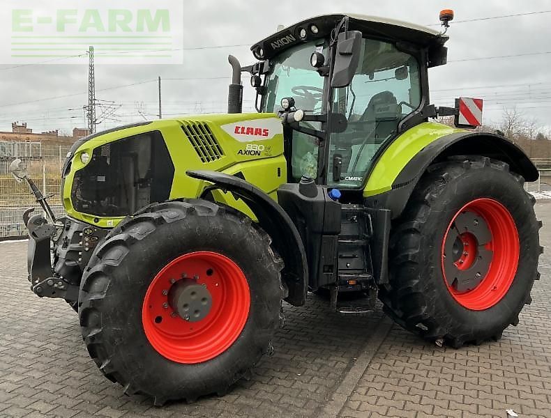 Claas Axion 830 Tractor €105,000