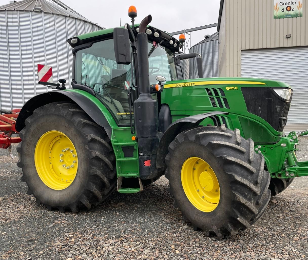 John Deere 6195 R Tractor €125,000