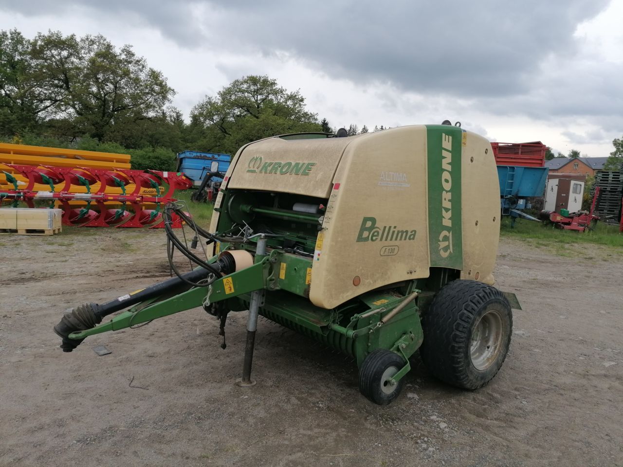 E-FARM: Krone Bellima F 130 - Presse à balles - id LLIJL5V - 14 000 € - Année: 2016 - Balles produites: 6 000,France