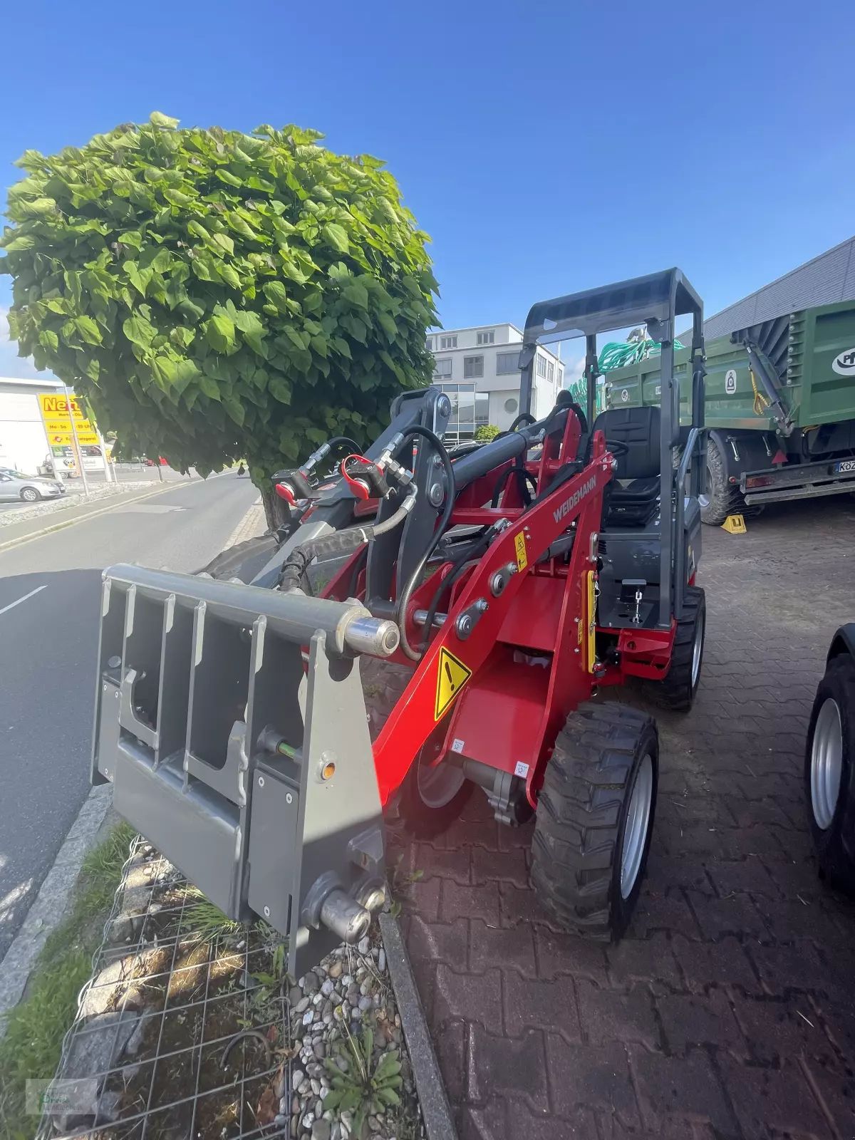 E-FARM: Weidemann 1140 - Ładowarka kołowa - id 9RIXQMS - 25 210 € - Rok produkcji: 2023 - Niemcy