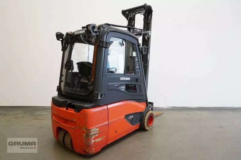 E-FARM: Linde e 18 l evo 386-02 - Περονοφόρο ανυψωτικό - id SIYI6IM - 10.500 € - Χρονία: 2018 - Μετρητής ωρών: 8.299,Γερμανία