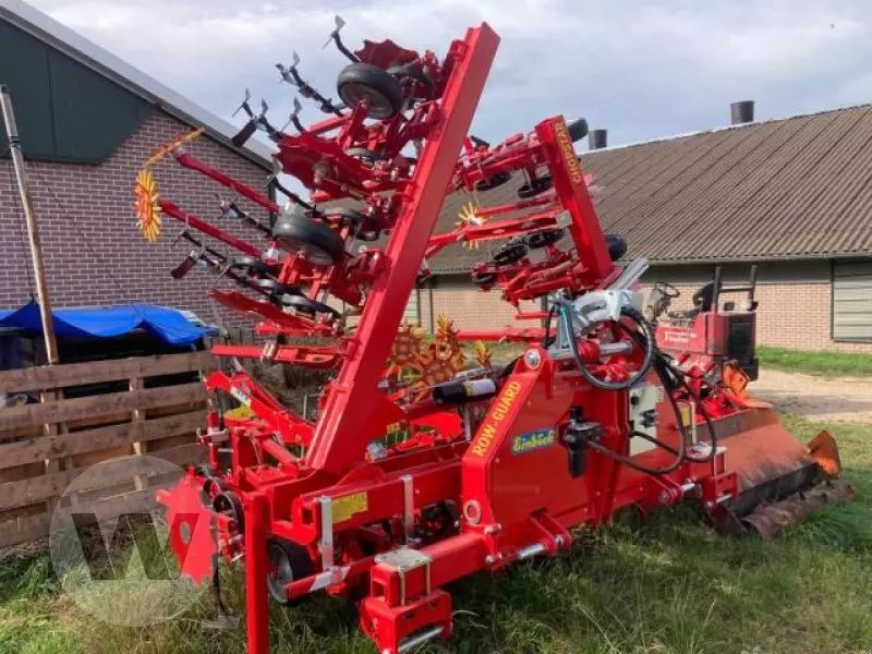 E-FARM: Einböck row-guard 500 - Mechanische Unkrautbehandlung - id XZDVIJH - 52.000 € - Baujahr: 2023 - Deutschland