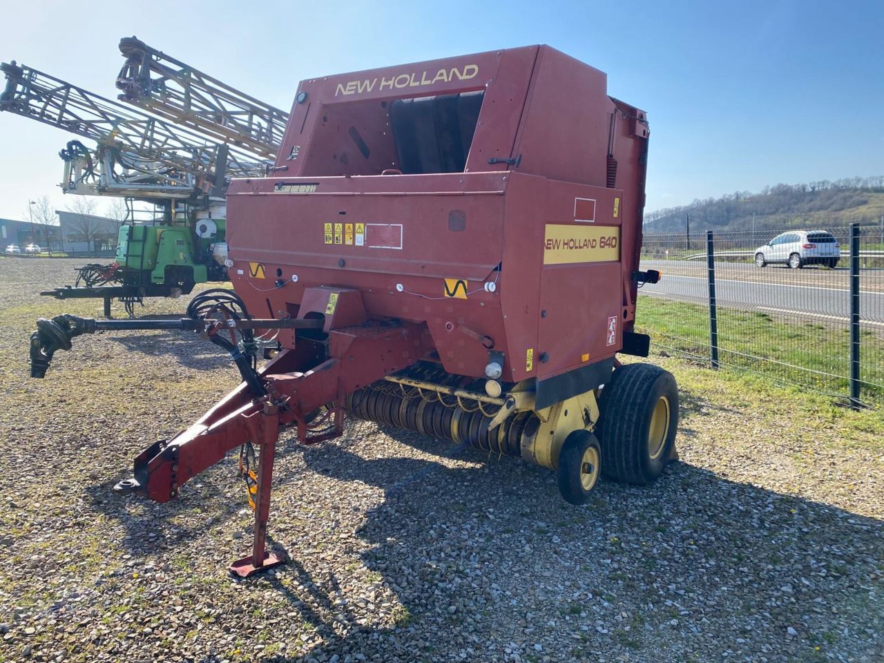 New Holland 640 - 4400€net Ballenpresse 4.400 €
