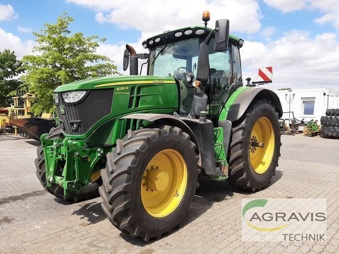 John Deere 6250 R Tractor €104,900