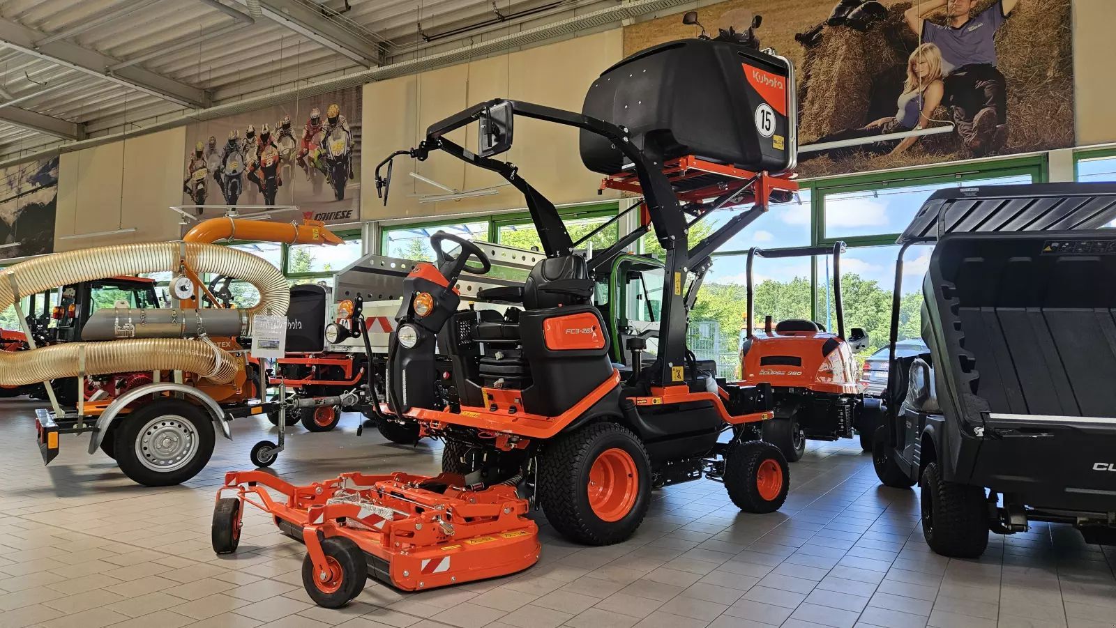 E-FARM: Kubota FC3-261 - Газонокосилка - id CVWKEYL - 37 900 € - Год выпуска: 2025 - Германия