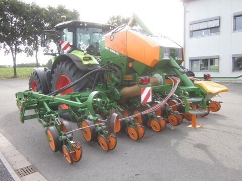 E-FARM: Amazone EDX 6000-2 C - Maszyna do siewu punktowego - id SGQTJCR - 22 690 € - Rok produkcji: 2012 - Niemcy
